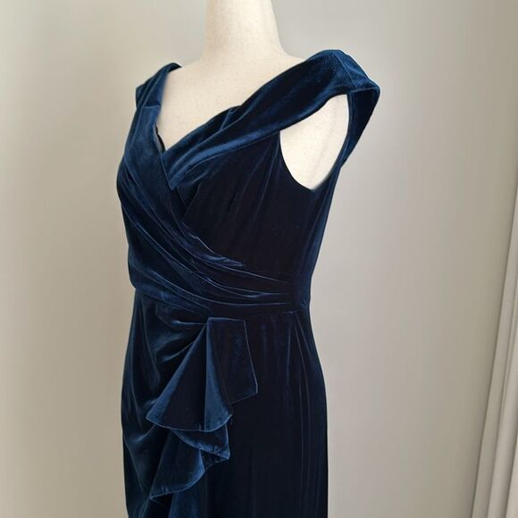OLEG CASSINI Velvet Off-the-Shoulder Sheath Maxi with Ruffle Navy Size 14 - Picture 4 of 15